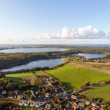 Ferienwohnungen Am Reiterhof Sallenthin Neu Sallenthin Екстериор снимка