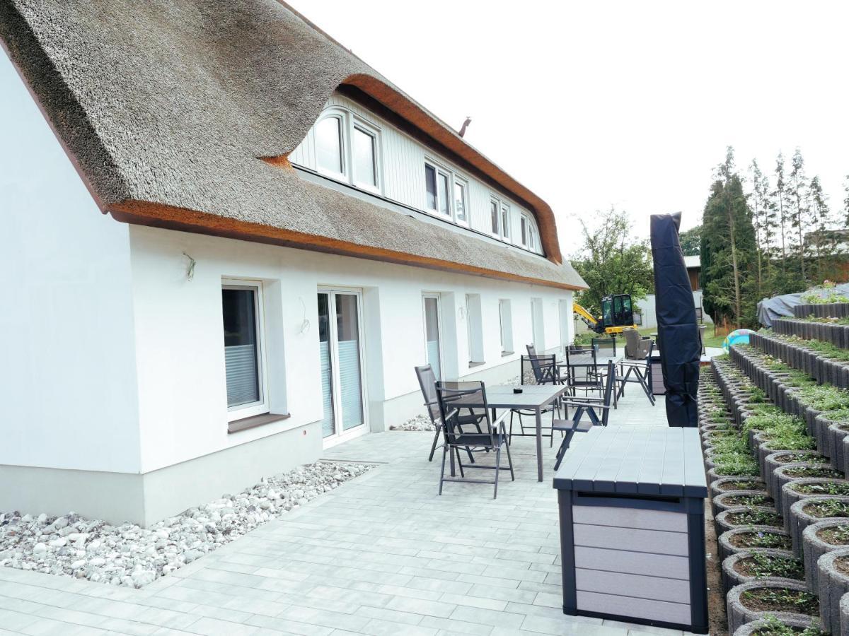 Ferienwohnungen Am Reiterhof Sallenthin Neu Sallenthin Екстериор снимка